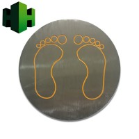 圓形大腳丫地鐵站廳地面蓄光自發光不銹鋼箭頭