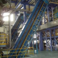多角度物料提升機 糧食煤炭石灰0-90°輸送機 NN300擋邊橡膠皮帶