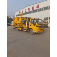 多功能瀝青拌和機(jī) 路面翻修舊料再生加工罐車多規(guī)格牽引式