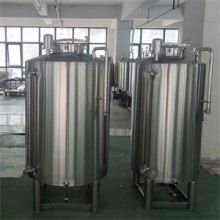 膠州康之興不銹鋼食用油儲存罐不銹鋼果汁儲存罐質優價廉鏡面拋光