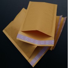 現貨包郵白色牛皮紙氣泡信封袋 黃色
