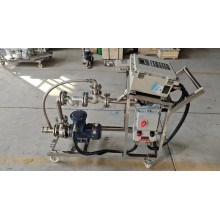 YLJ-移動式化工助劑自動分裝大桶設備